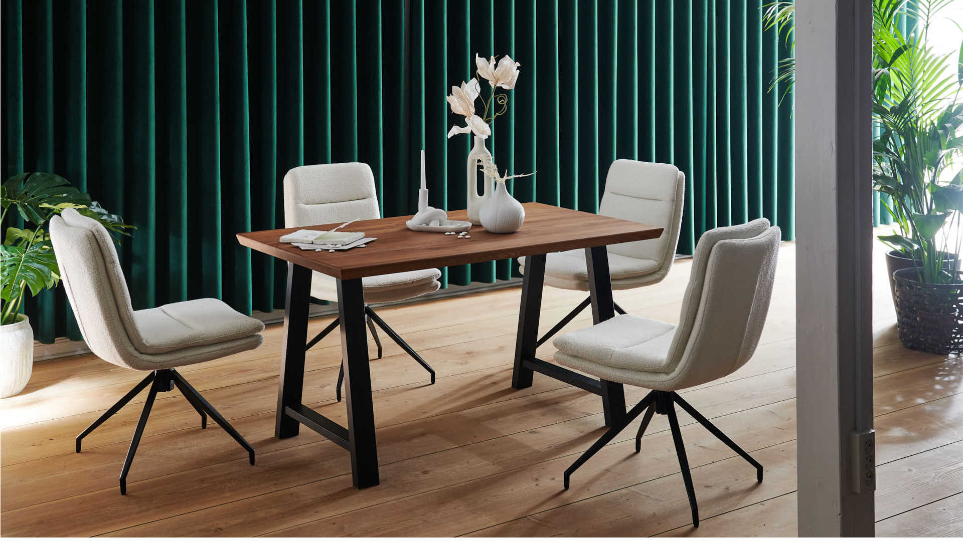 Tischgruppe Z21791-2 - Esstisch, Drehsessel