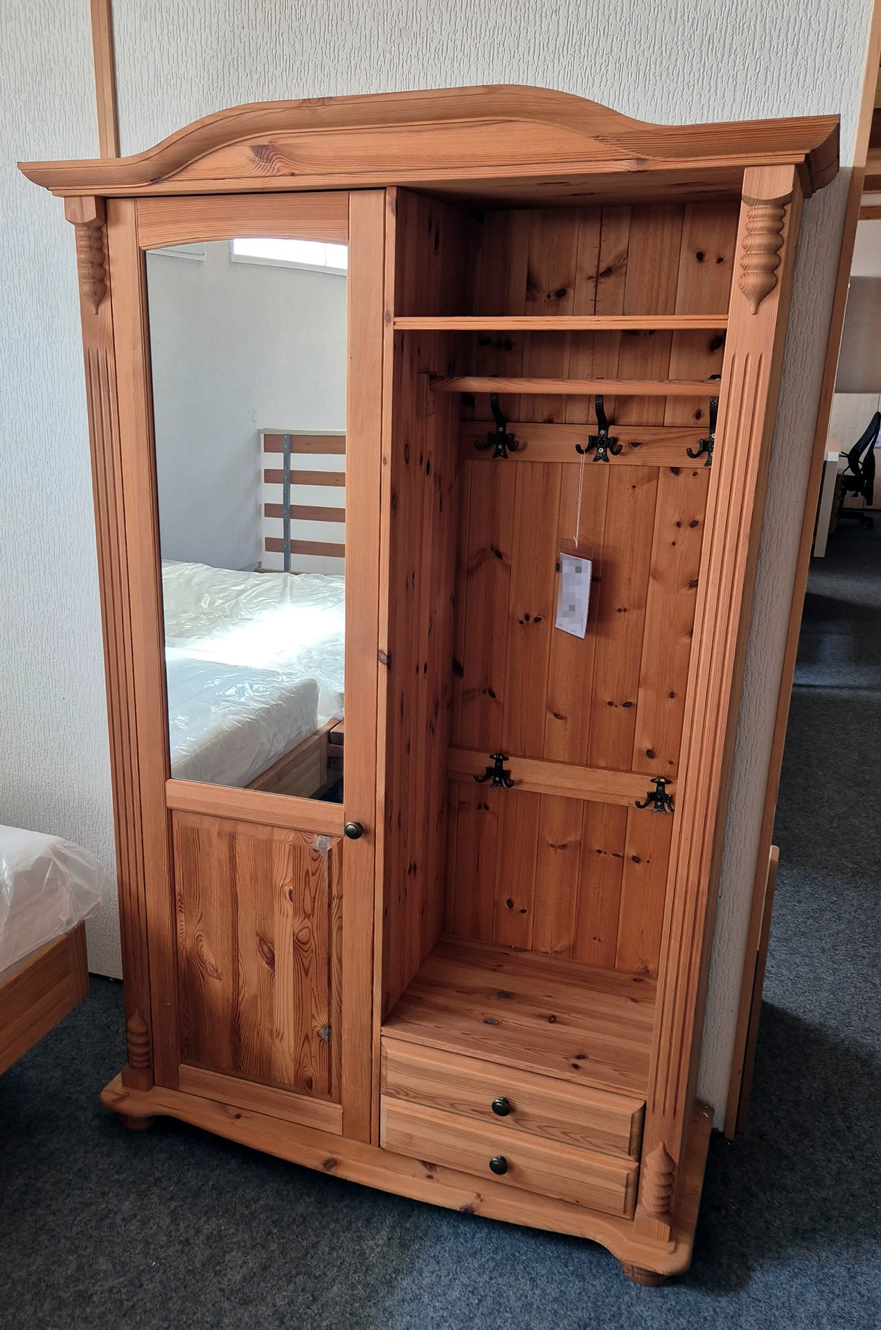 Massivholz-Garderobe Kiefer ca. B 126