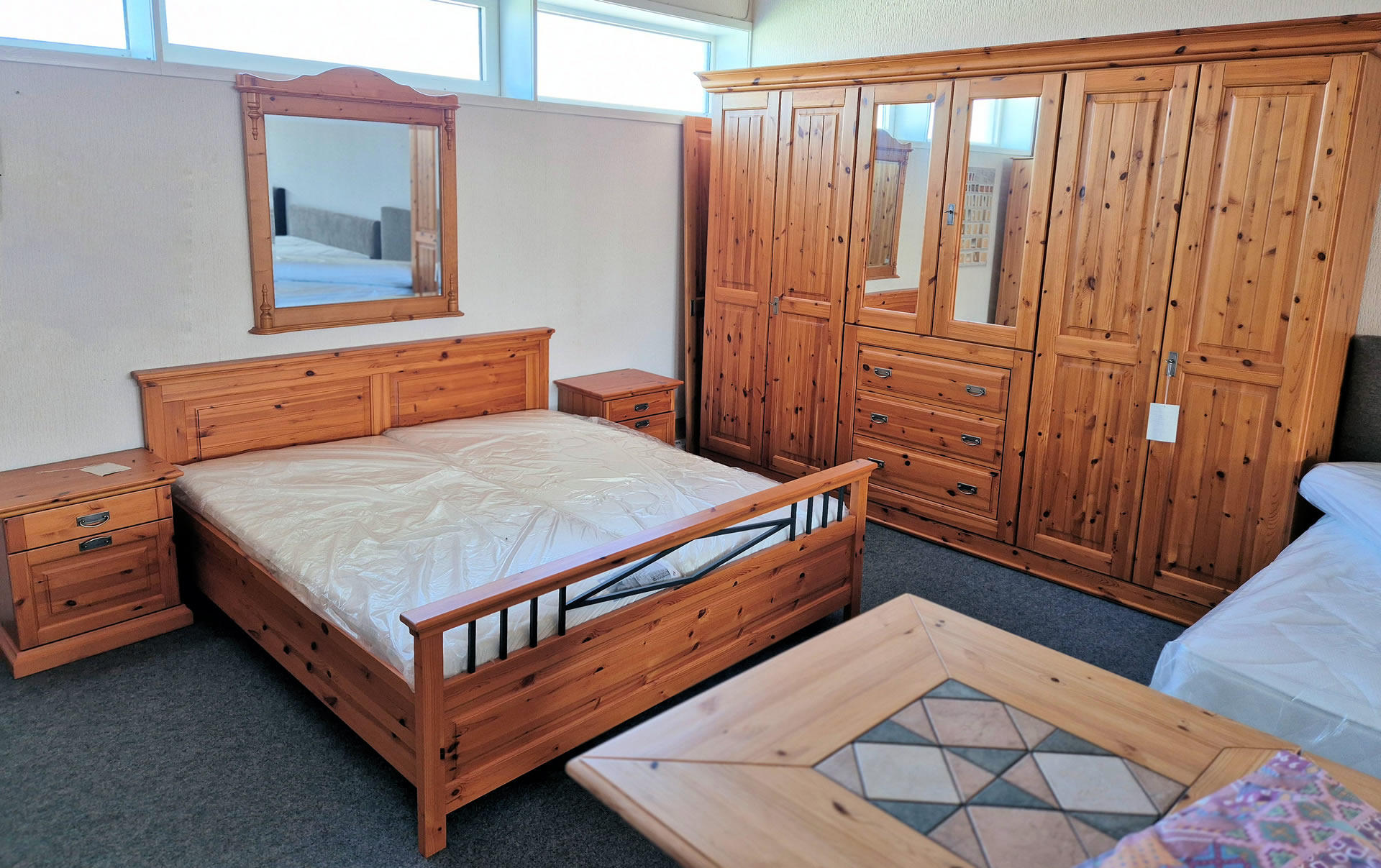 Schlafzimmer Kiefer Bernstein massiv