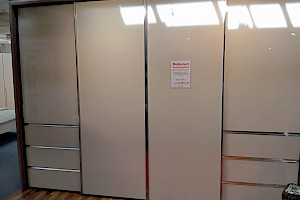 Kleiderschrank TL 1631