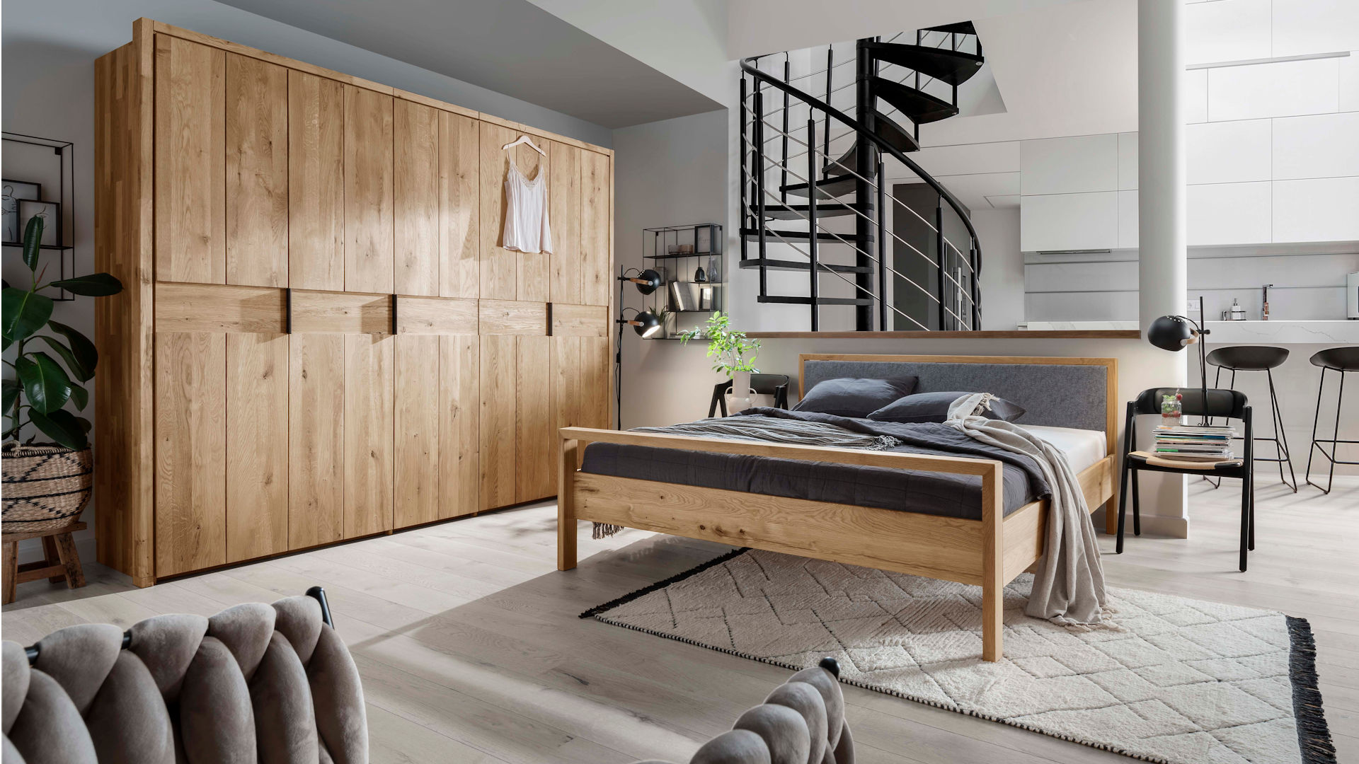 Schlafzimmer massiv Wildeiche Z22183