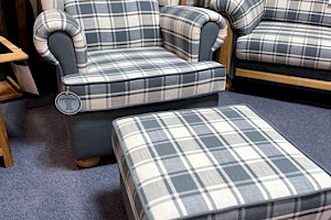 Ohrensessel Sessel mit Hocker Landhaus Karo blau weiß